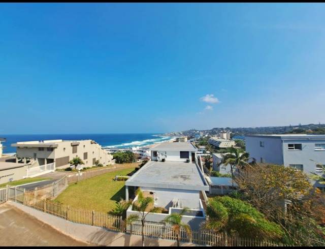 2 BEDROOM APARTMENT FOR SALE IN MANABA BEACH